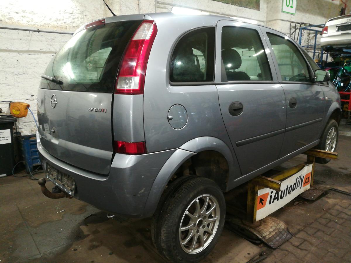 OPEL MERIVA 2003