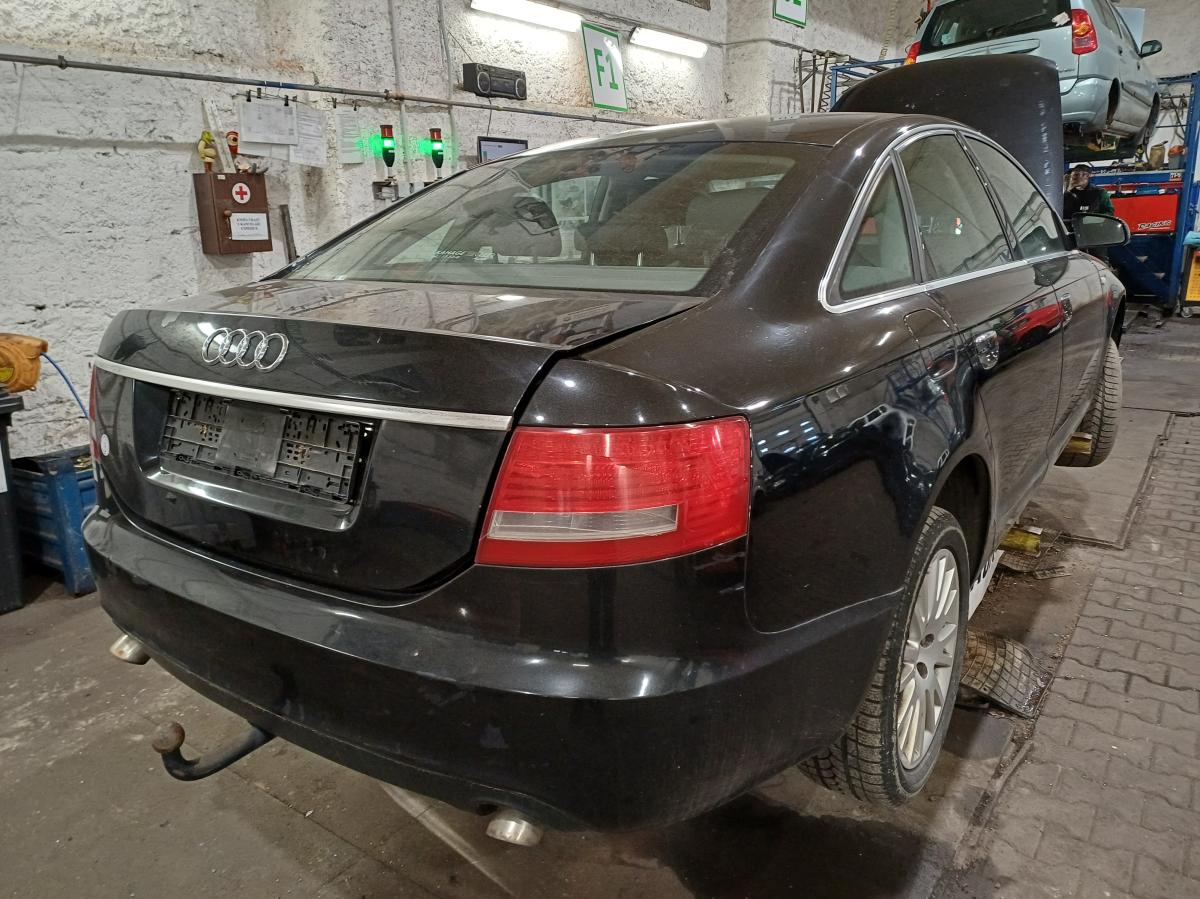 AUDI A6 2005