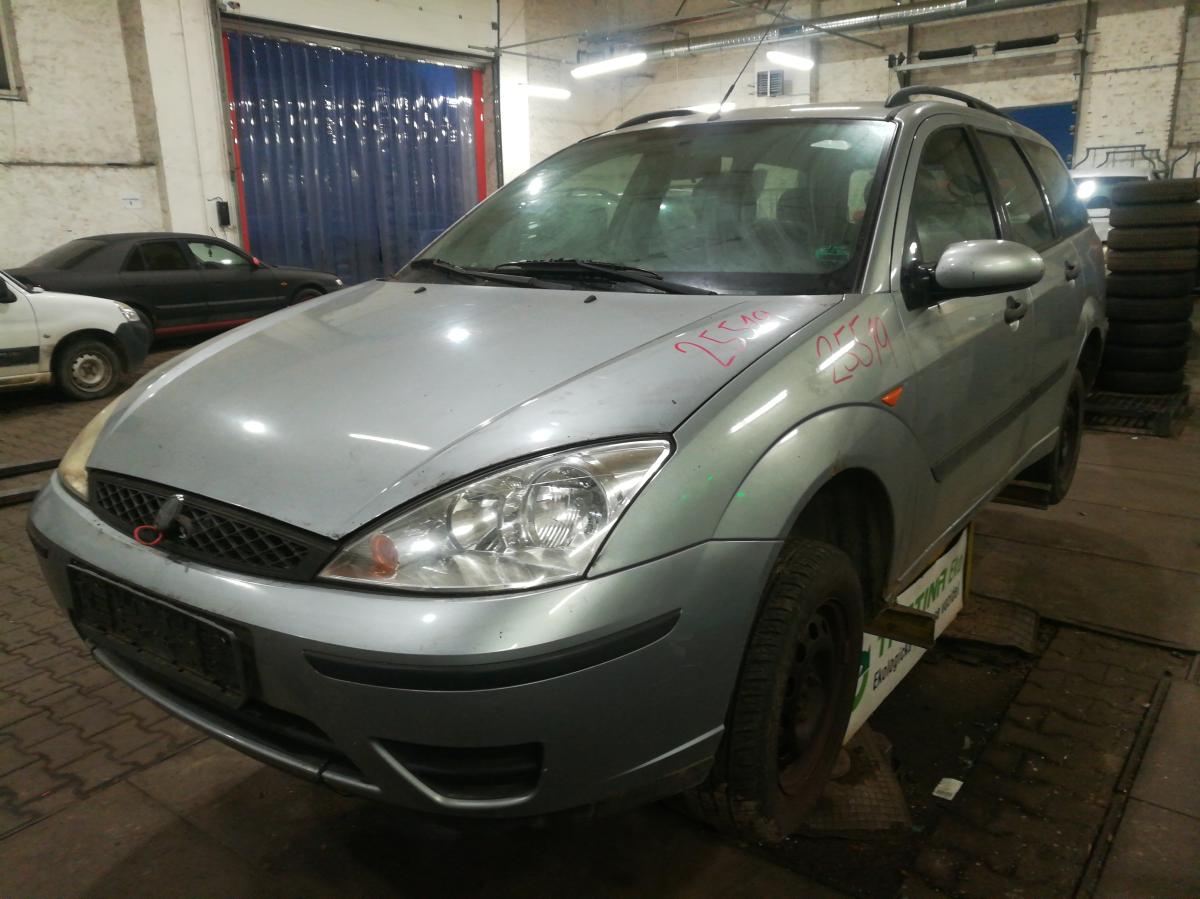 FORD FOCUS 2004