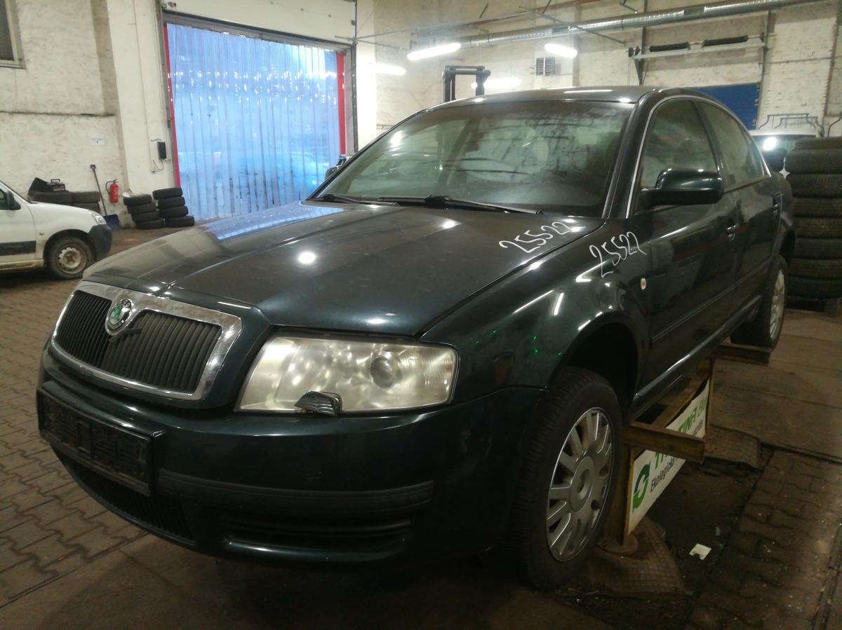 ŠKODA SUPERB 2003