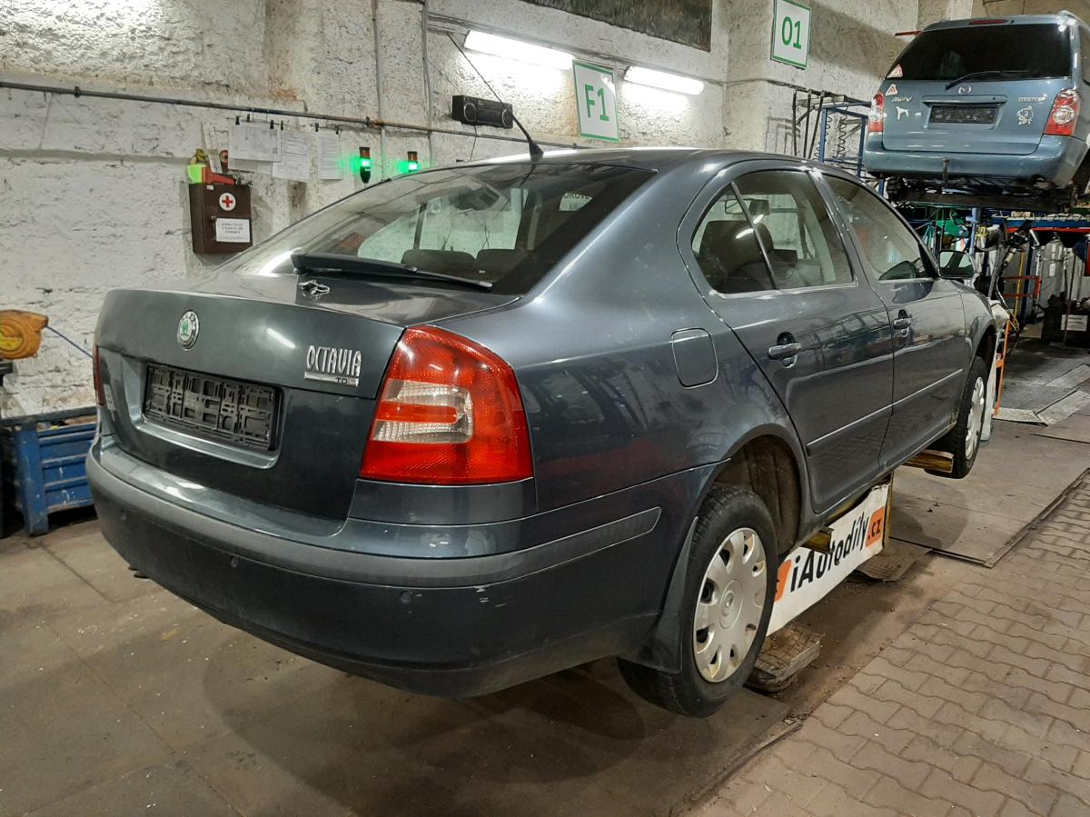 ŠKODA OCTAVIA 2004