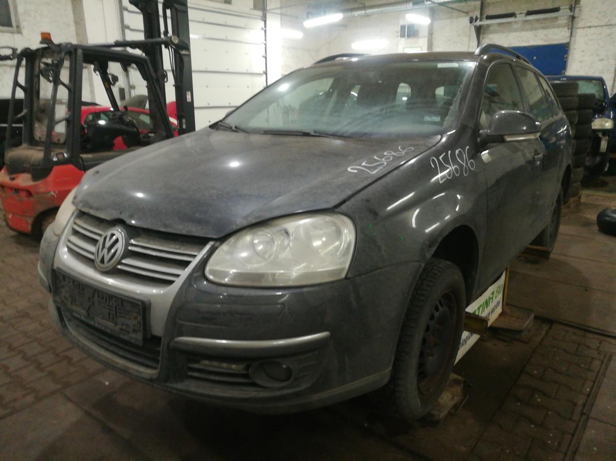 VOLKSWAGEN GOLF  2009