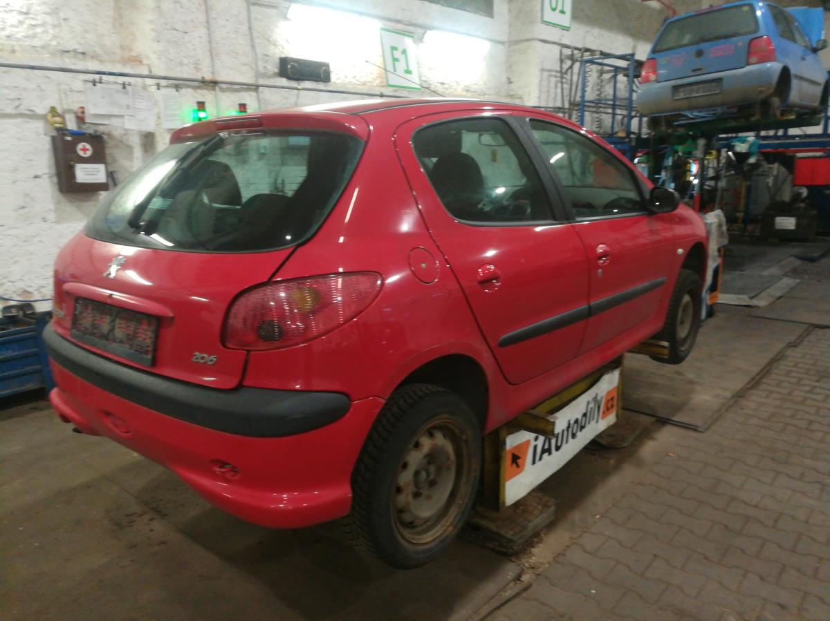 PEUGEOT 206 2003