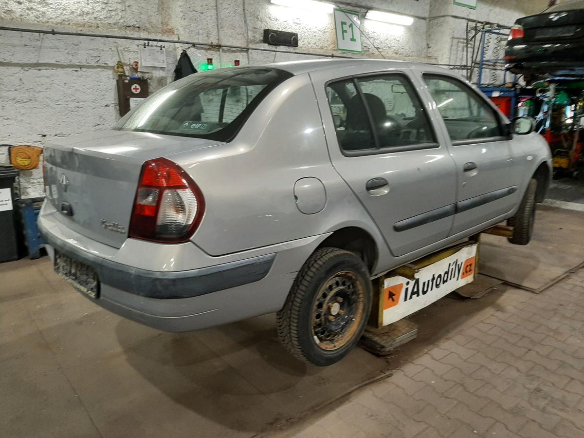 RENAULT THALIA 2003