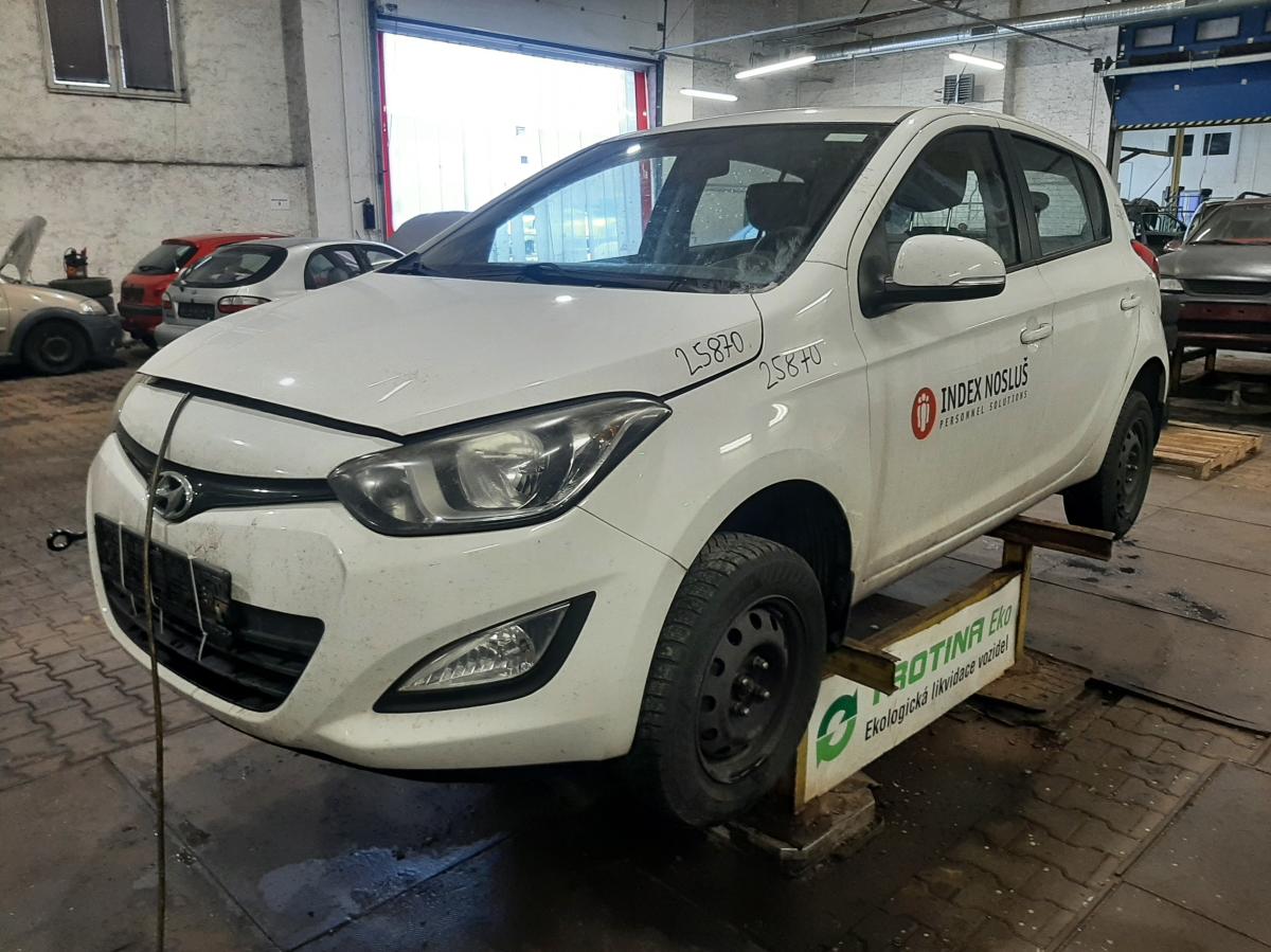 HYUNDAI I20 2014