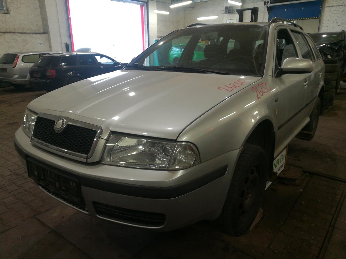 ŠKODA OCTAVIA 2001