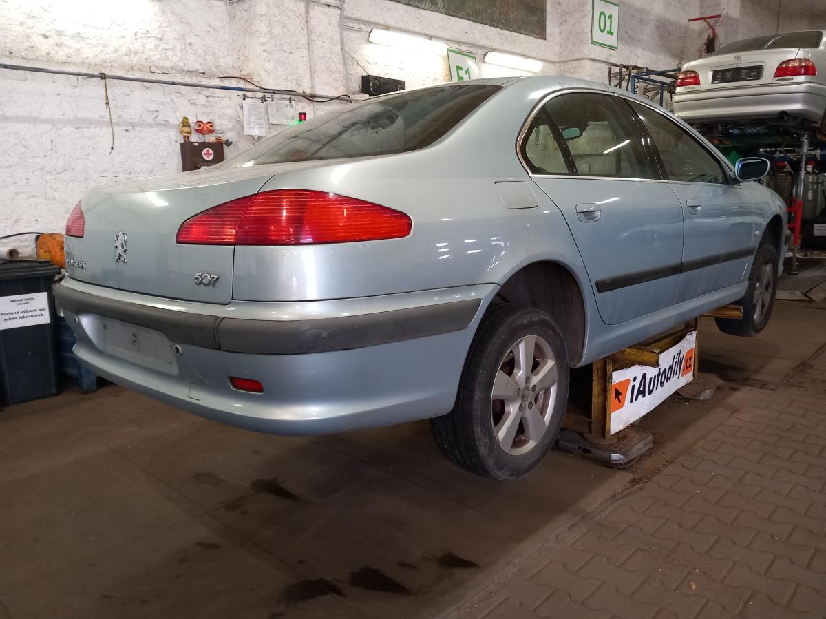 PEUGEOT 607 2001