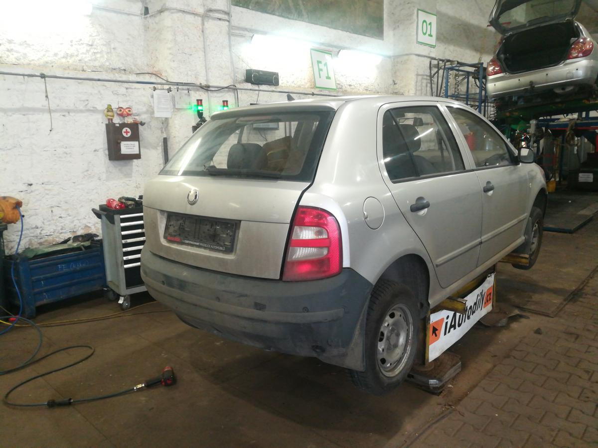 ŠKODA FABIA 2001