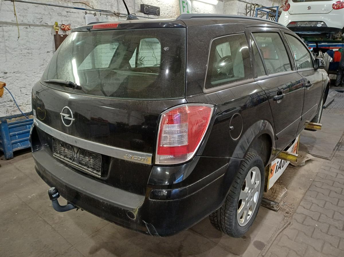 OPEL ASTRA  2007