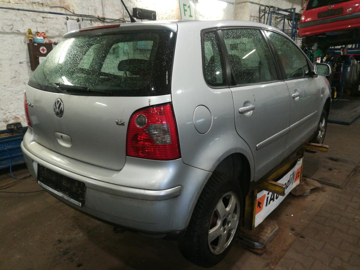 VOLKSWAGEN POLO 2005