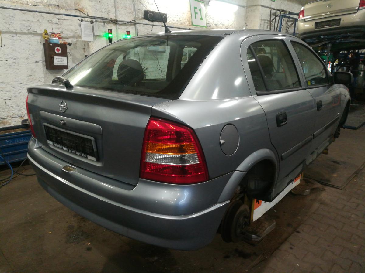 OPEL ASTRA  2005