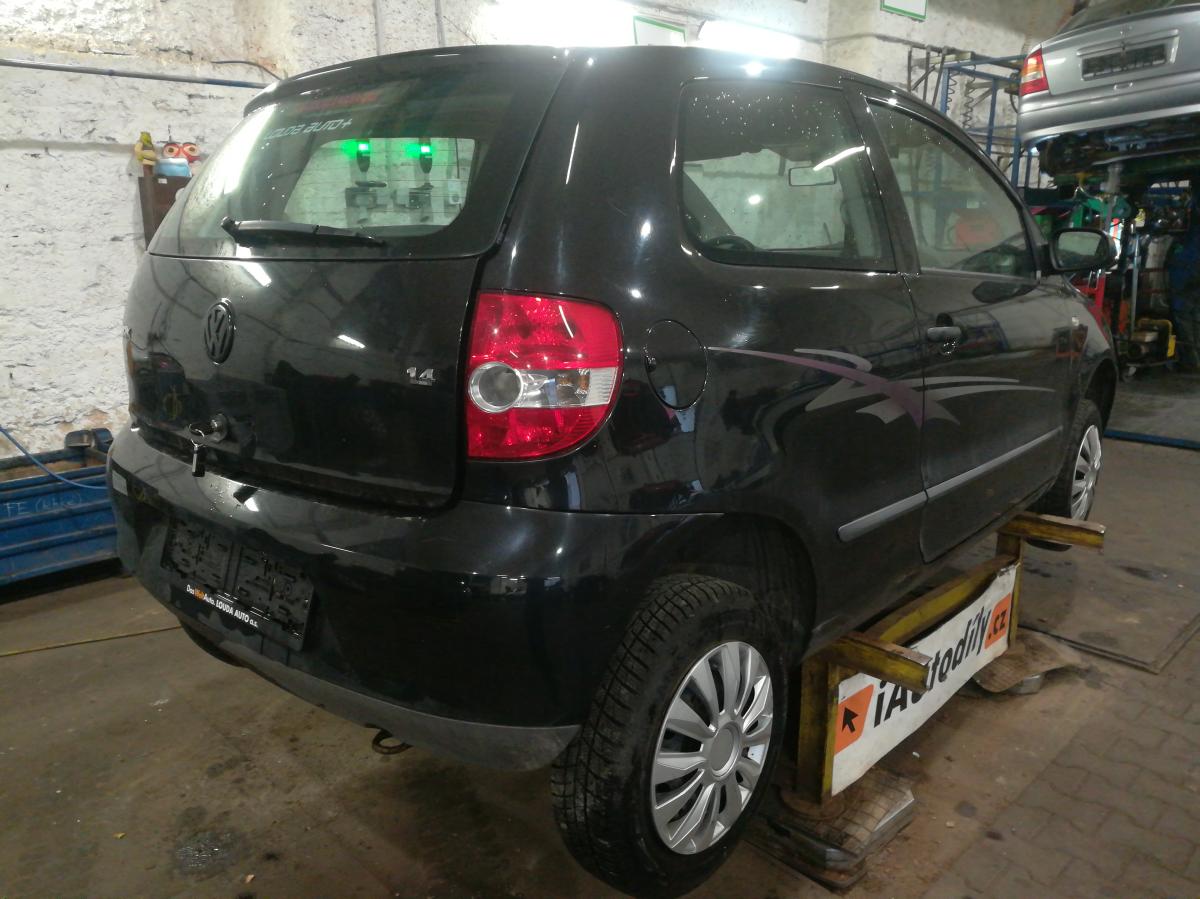 VOLKSWAGEN FOX 2006