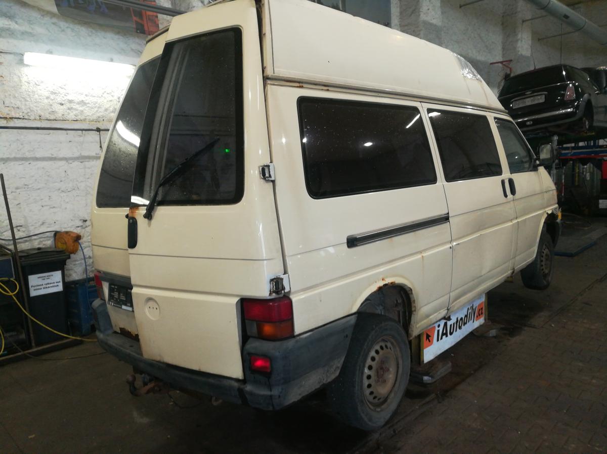 VOLKSWAGEN TRANSPORTER 1999