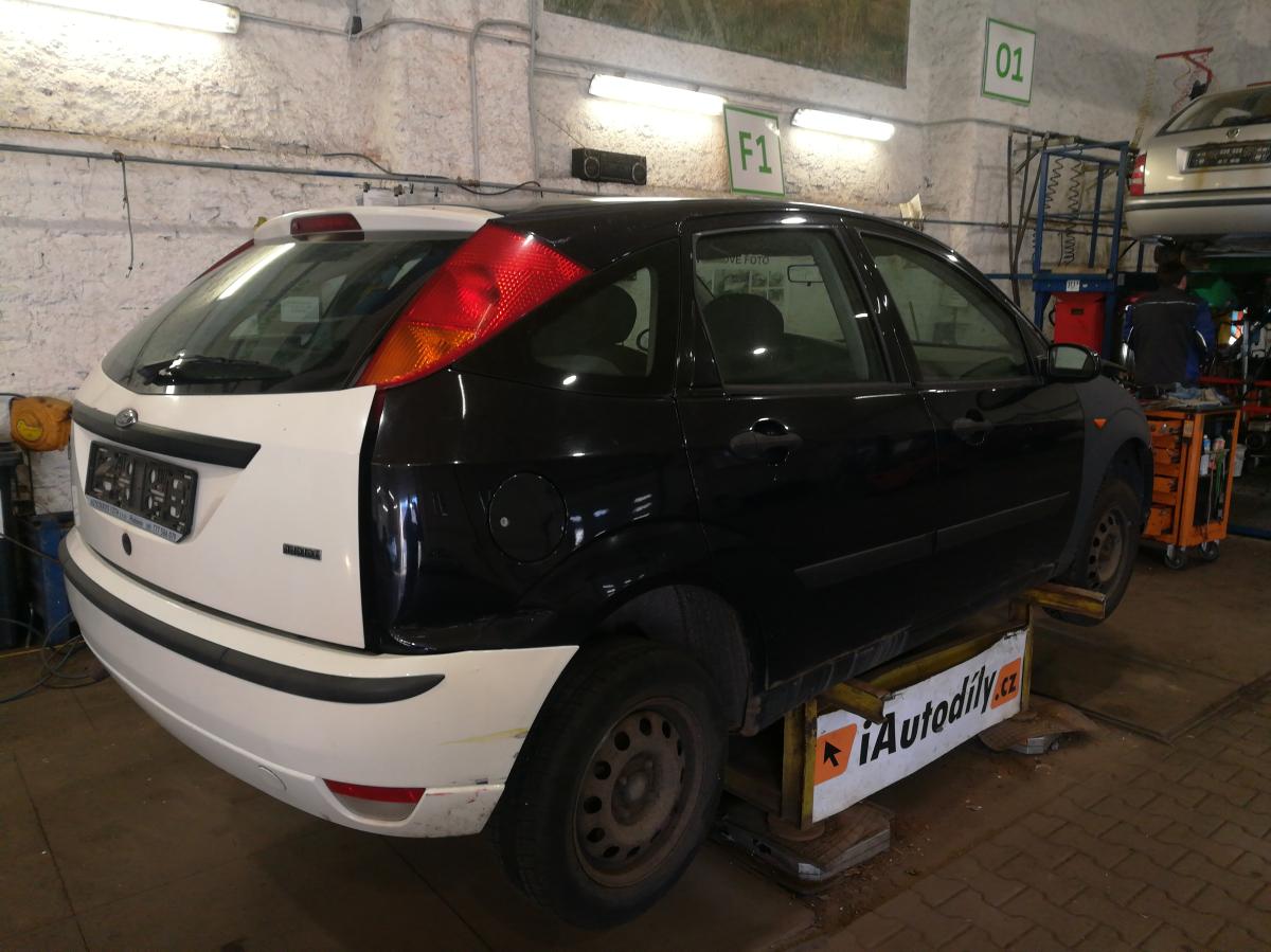 FORD FOCUS 2004