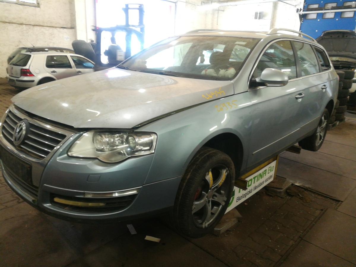 VOLKSWAGEN PASSAT  2006