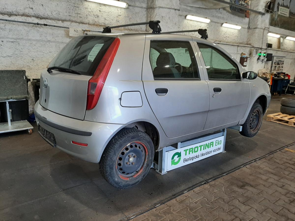 FIAT  PUNTO 2005