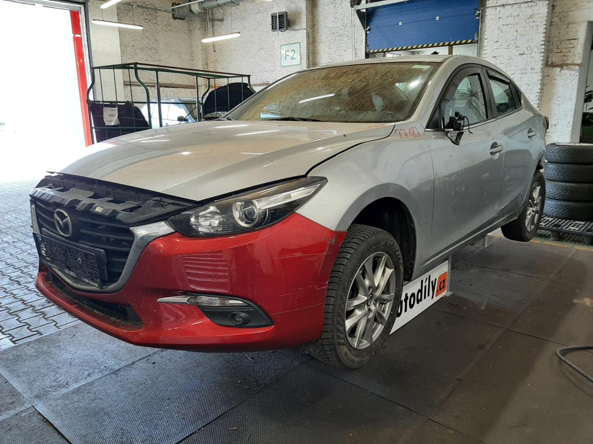 MAZDA 3 2017