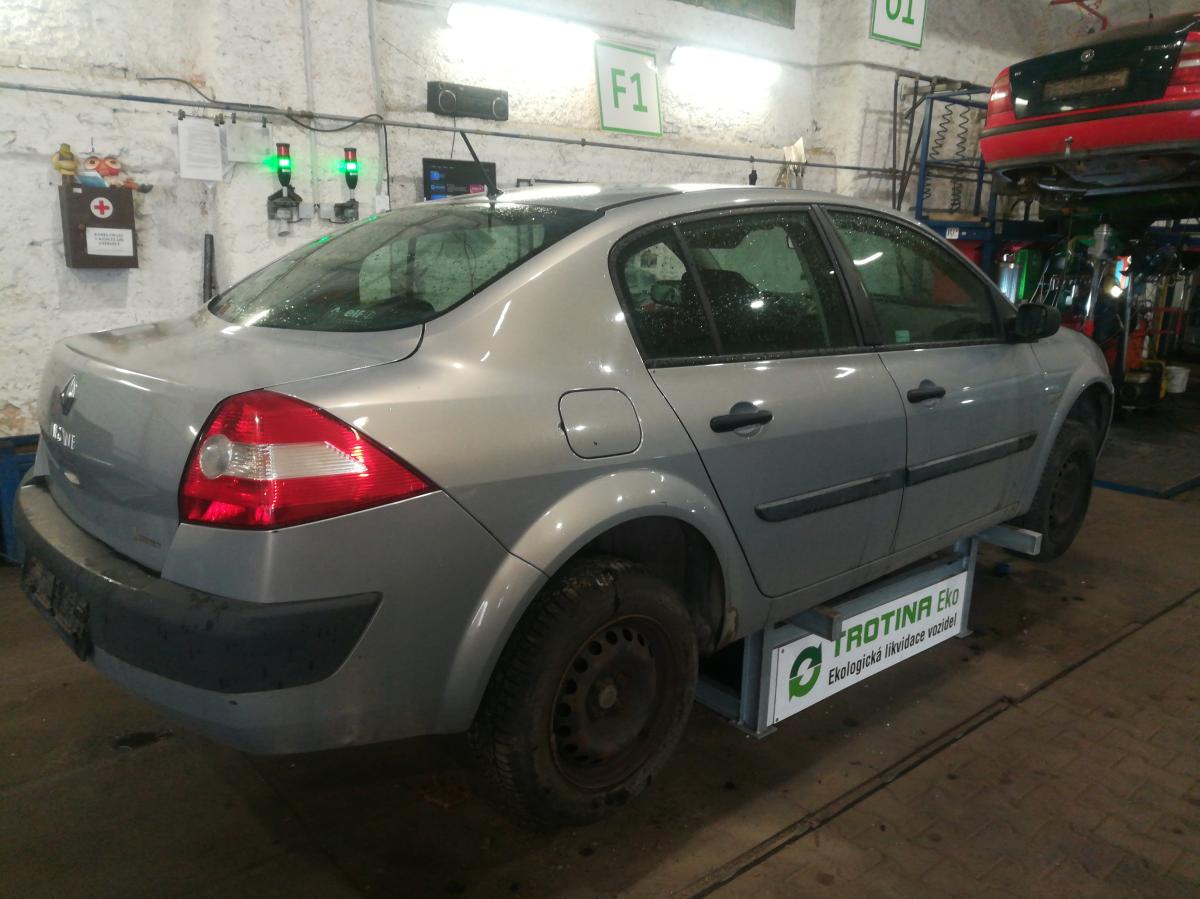 RENAULT MEGANE 2005