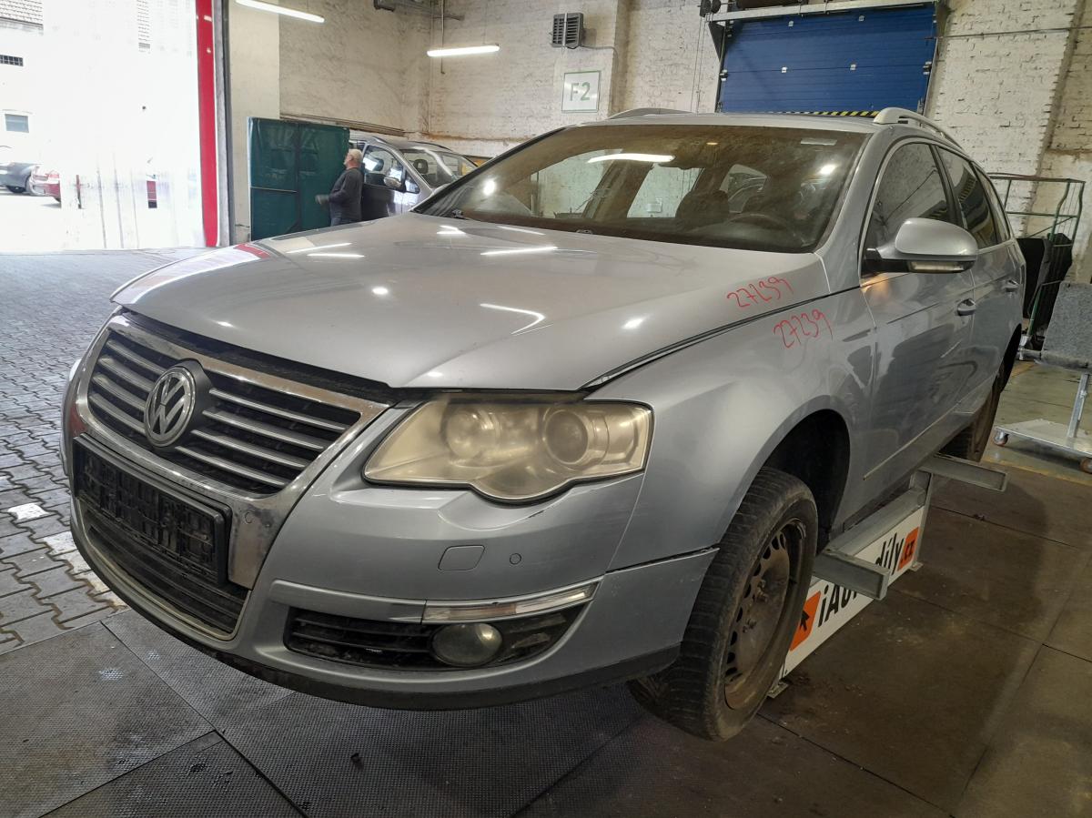 VOLKSWAGEN PASSAT  2008