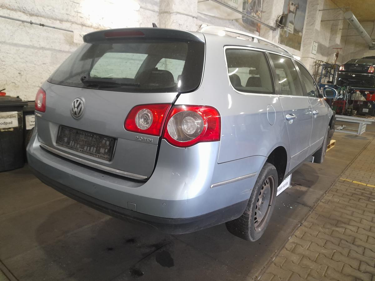 VOLKSWAGEN PASSAT  2008
