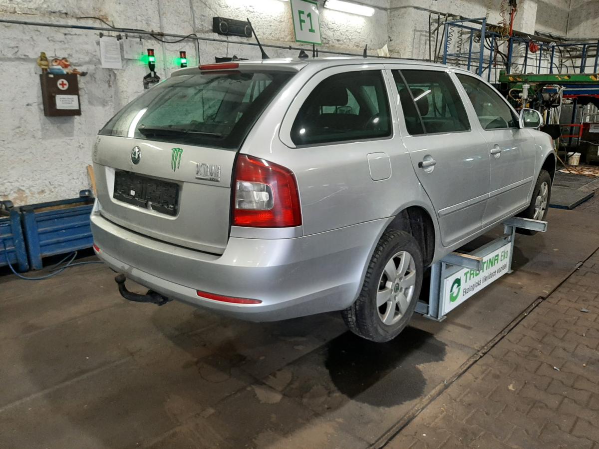 ŠKODA OCTAVIA 2011