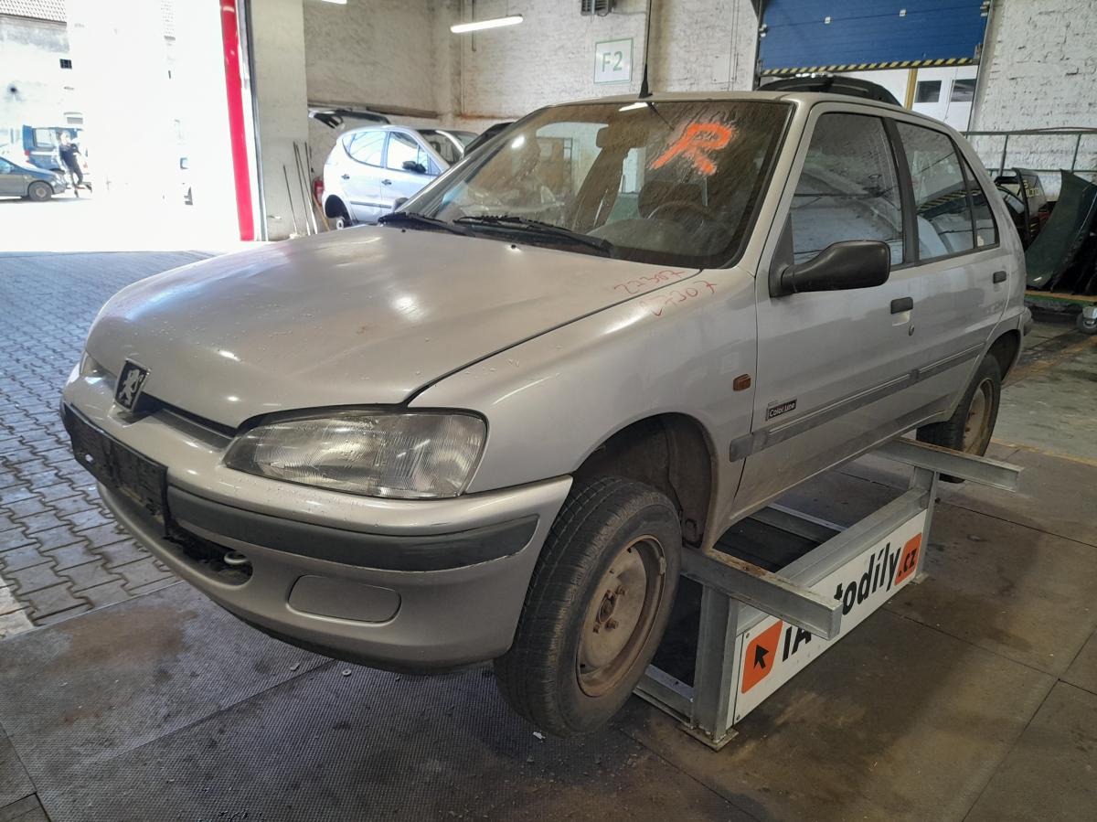 PEUGEOT 106 1998