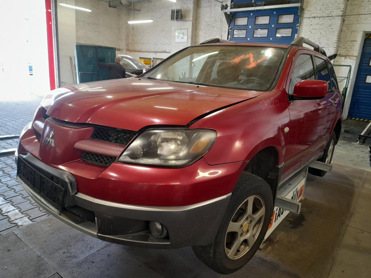 MITSUBISHI OUTLANDER  2004