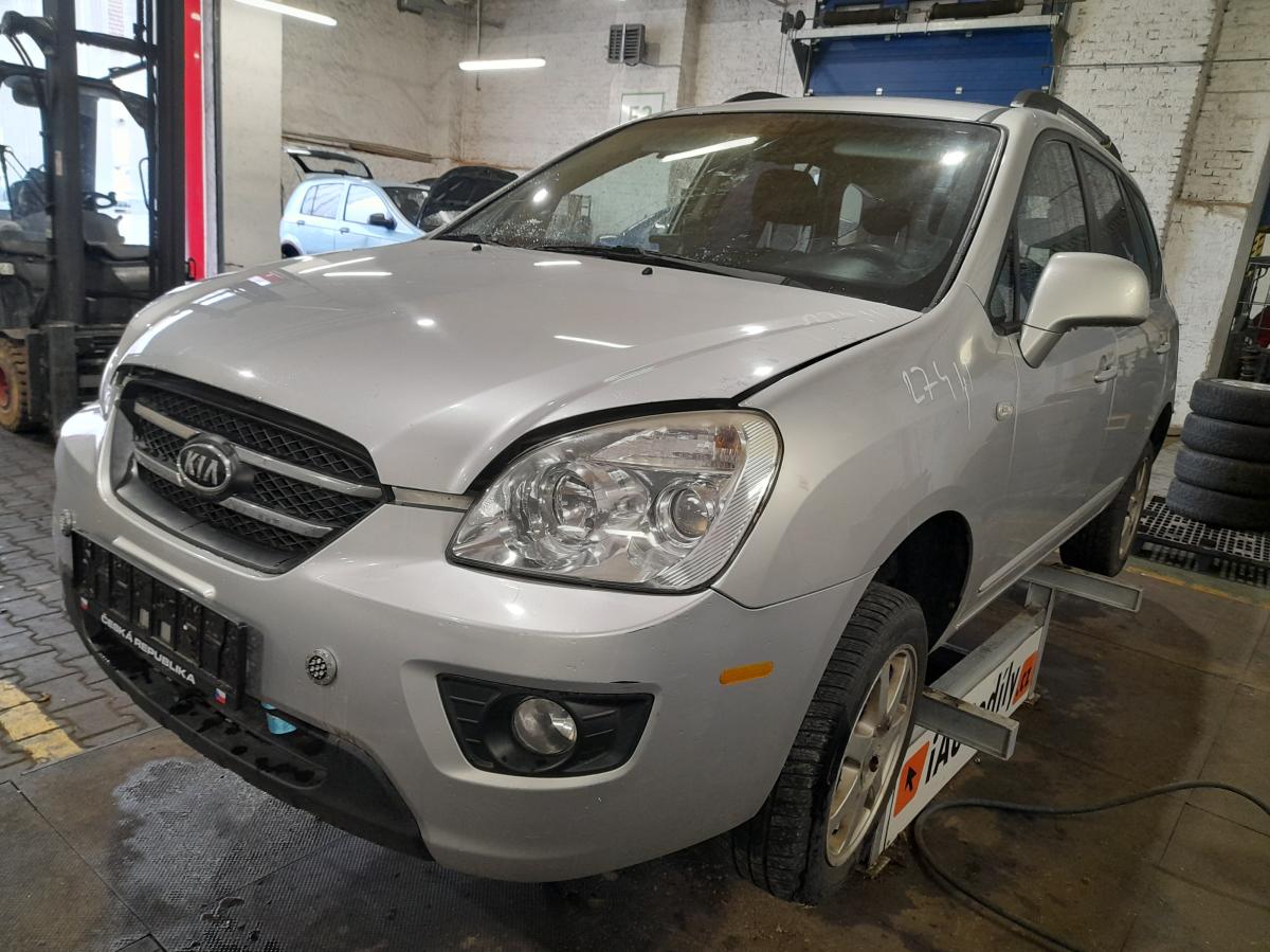 KIA CARENS 2011