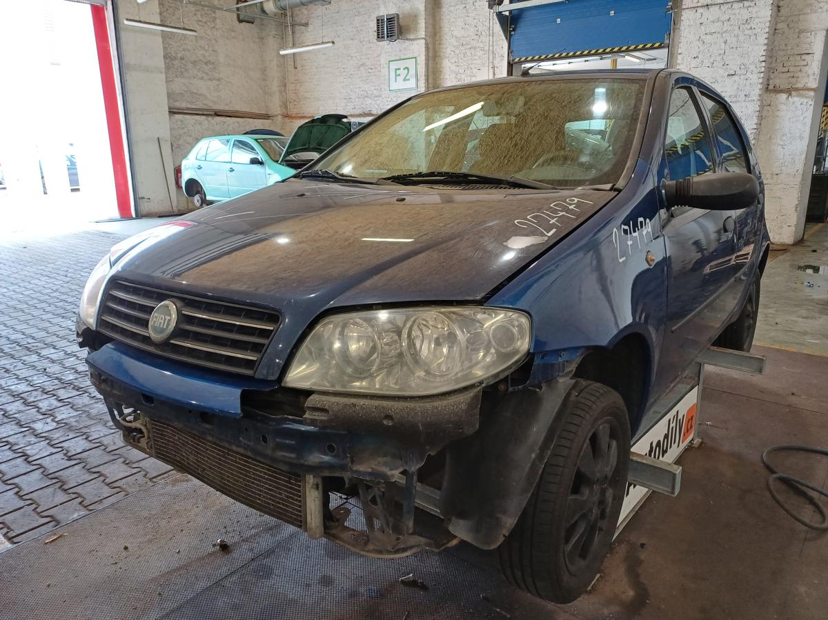 FIAT PUNTO 2004