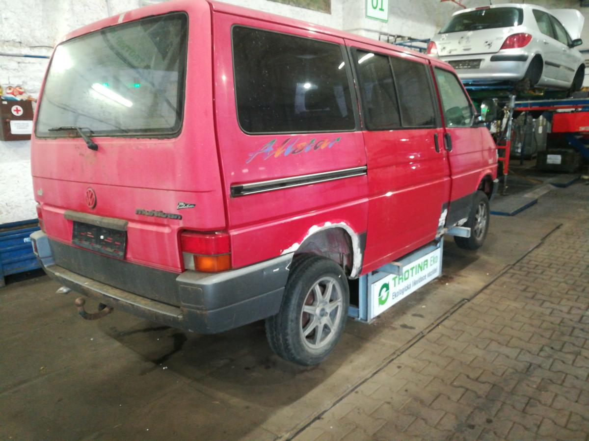VOLKSWAGEN TRANSPORTER 1993