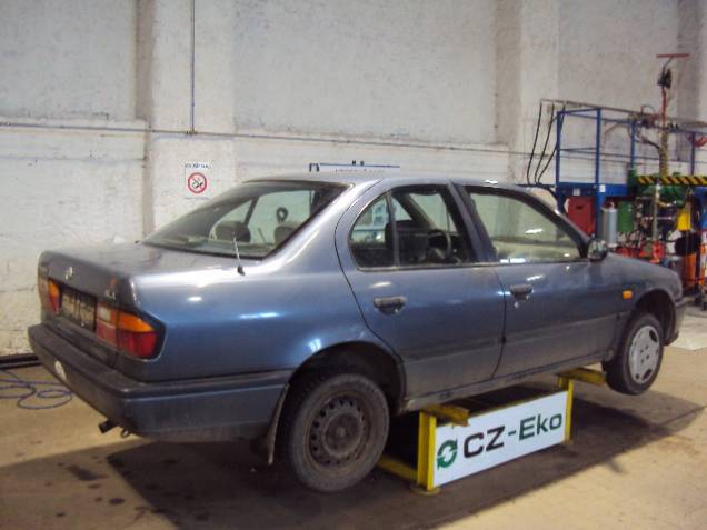 Nissan Primera 1995