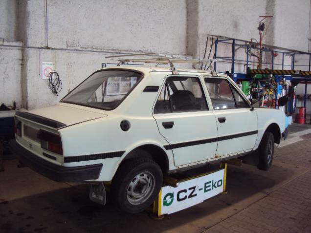 Škoda 120 1984