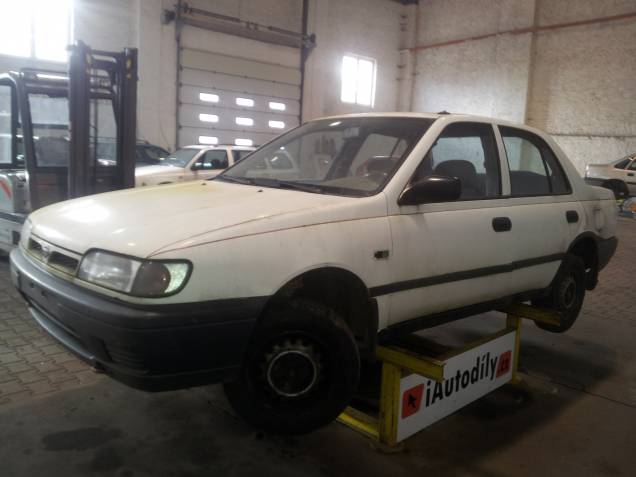 Nissan Sunny 1991