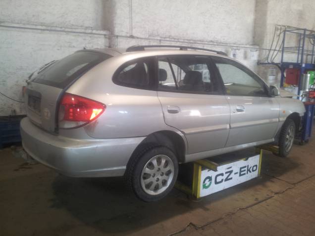 Kia Rio 2003