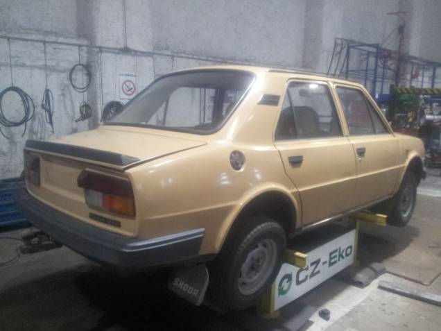 Škoda 120 1985