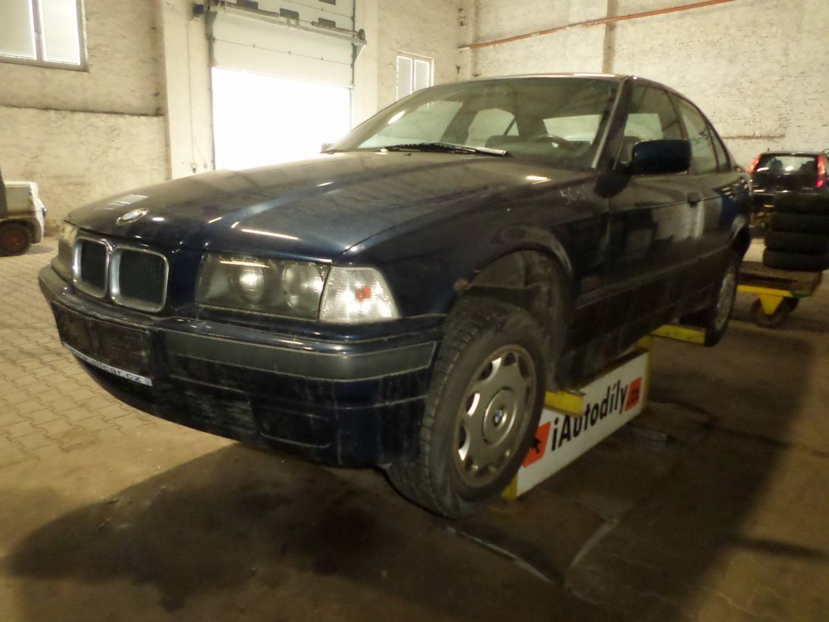 BMW 3 1994
