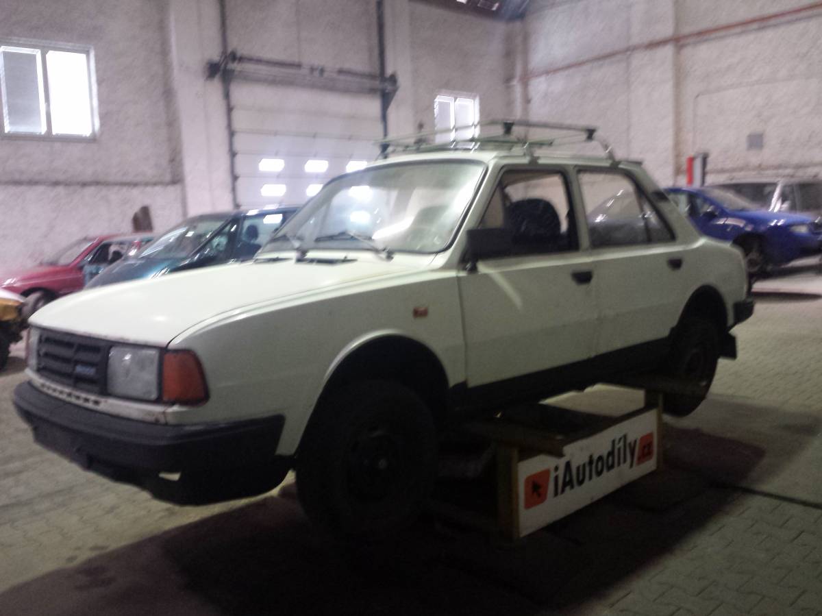 Škoda 120 1986