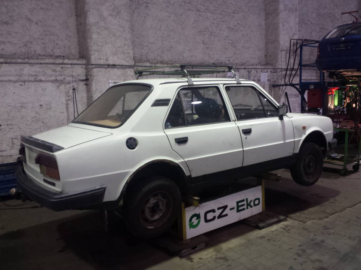 Škoda 120 1986