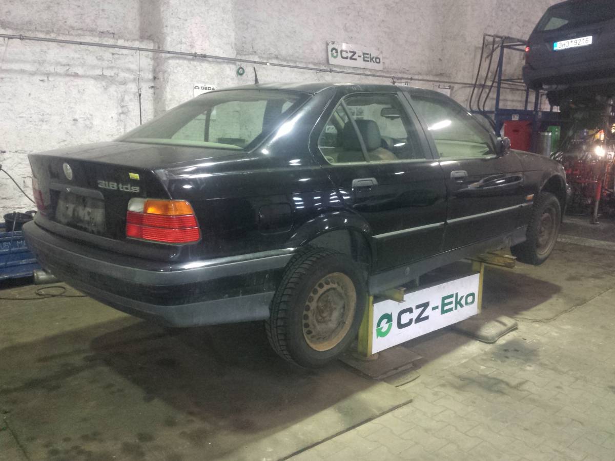 BMW 3 1995