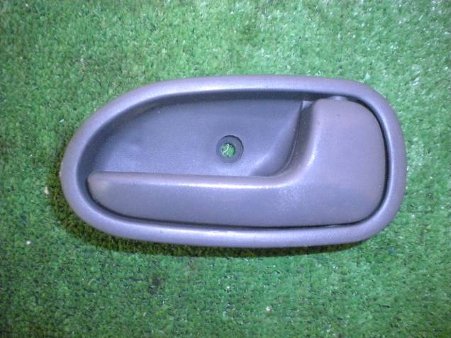 Klika dveří vnitřní PZ  Kia Sephia 1995-1997