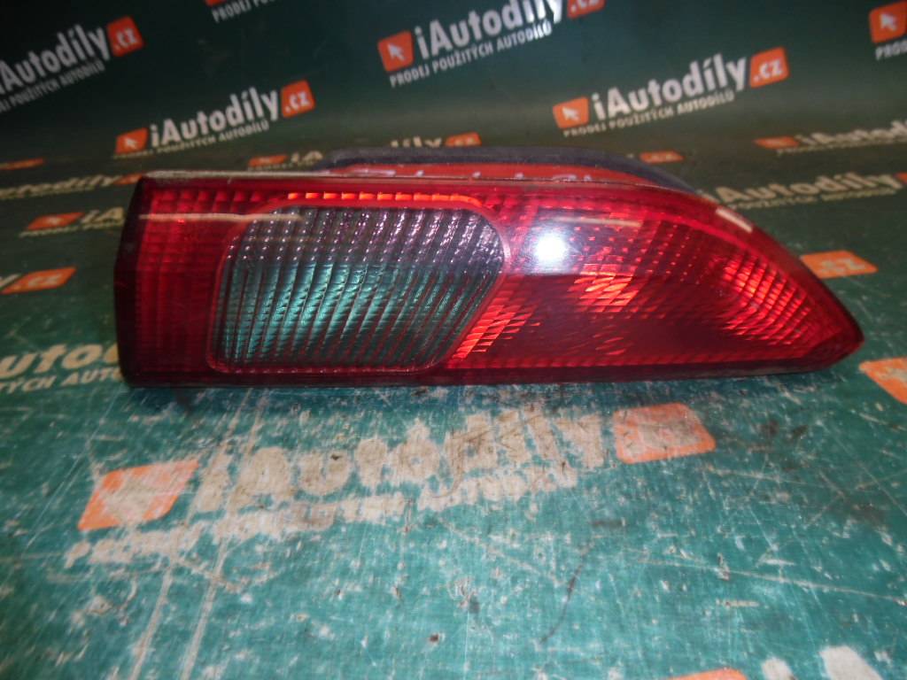 Světlo vnitřní zadní pravé Alfa Romeo 156 iAutodily 1