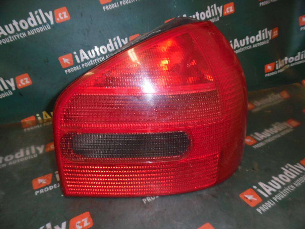 Pravé zadní světlo  Audi A3 iAutodily 1