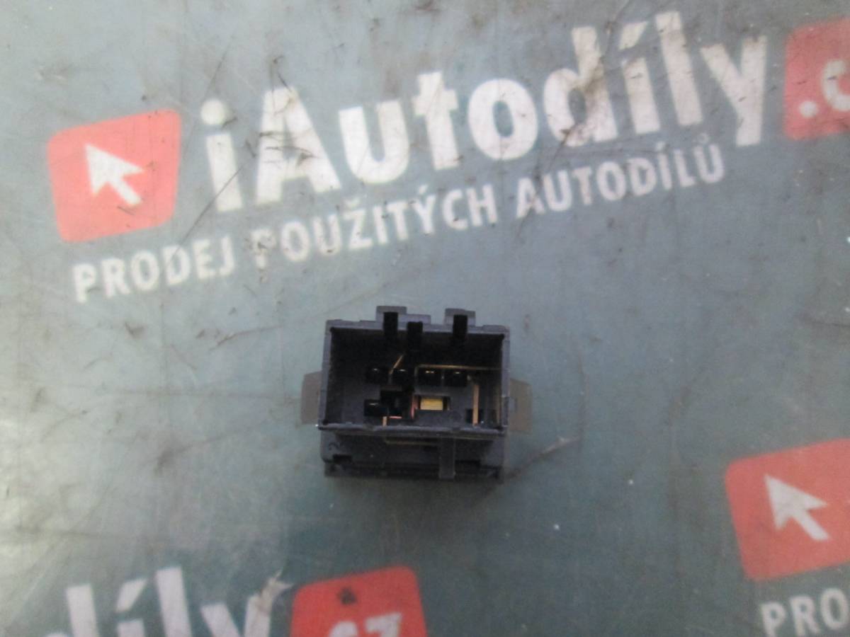 Spínač vyhřívání zadního skla  Škoda Fabia iAutodily 2