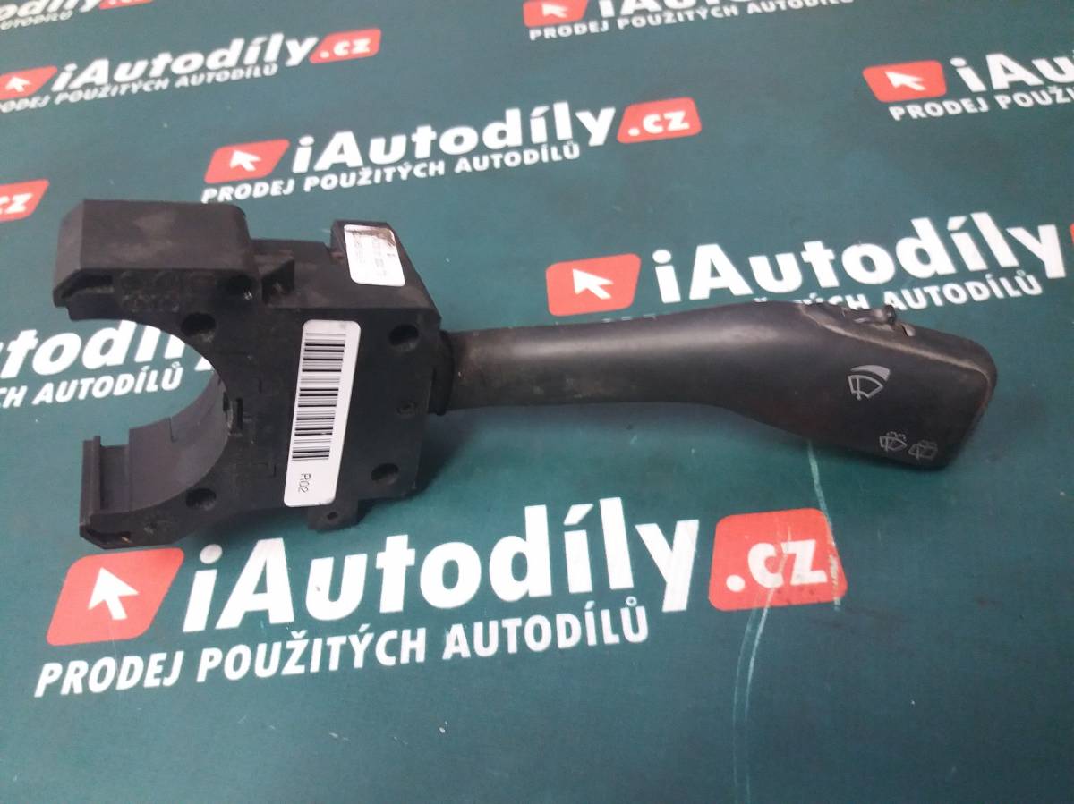 Páčka stěračů  Škoda Fabia iAutodily 1
