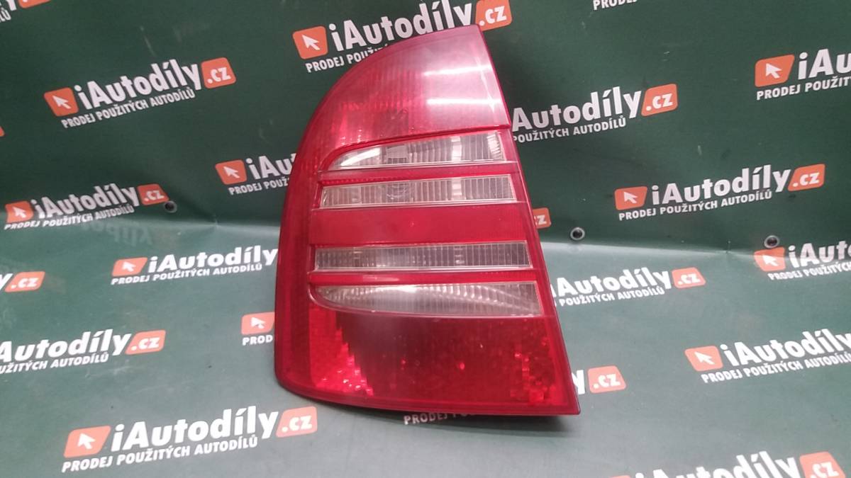 Světlo LZ  Škoda Superb iAutodily 1