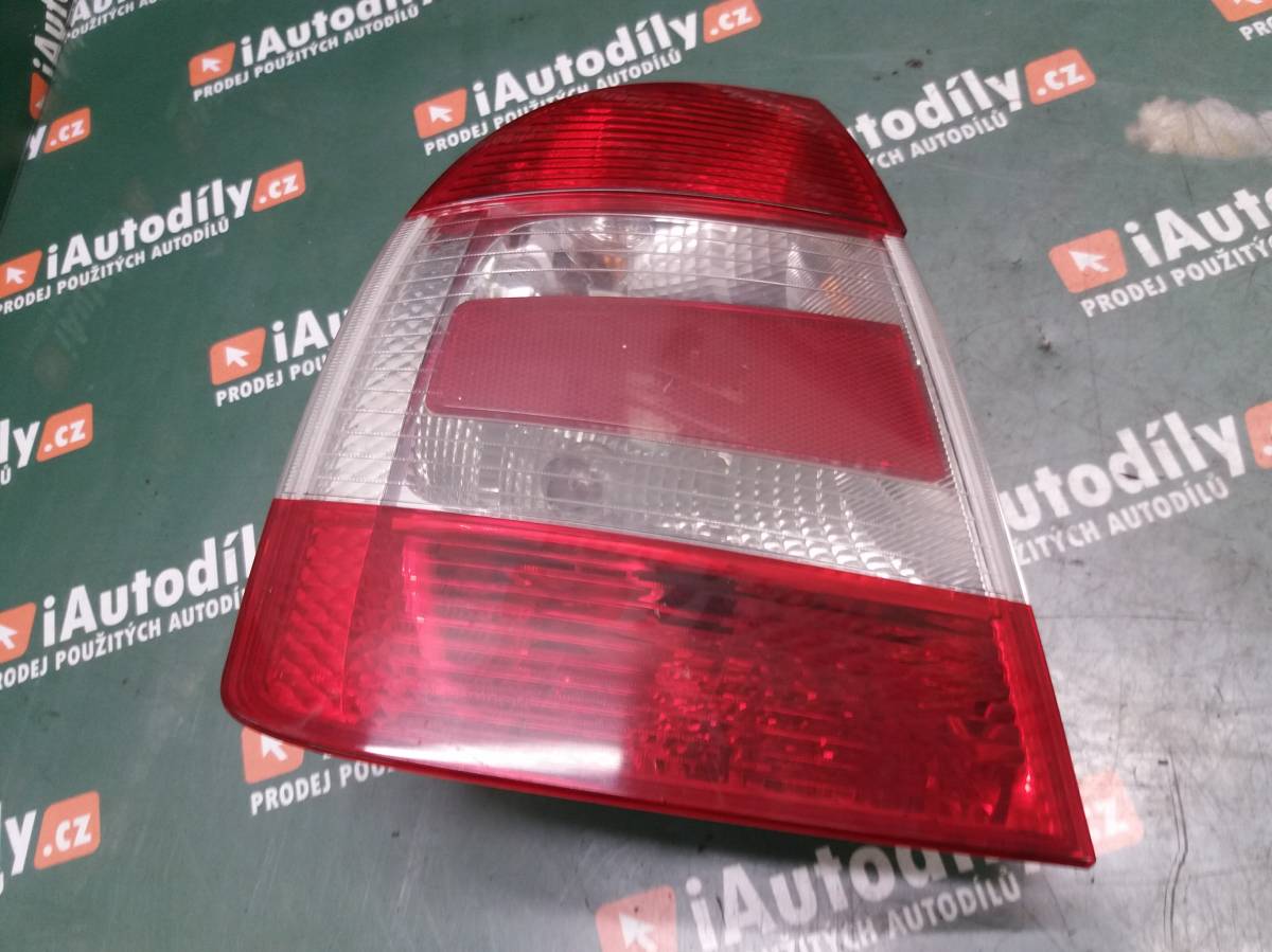Světlo LZ  Škoda Superb iAutodily 1