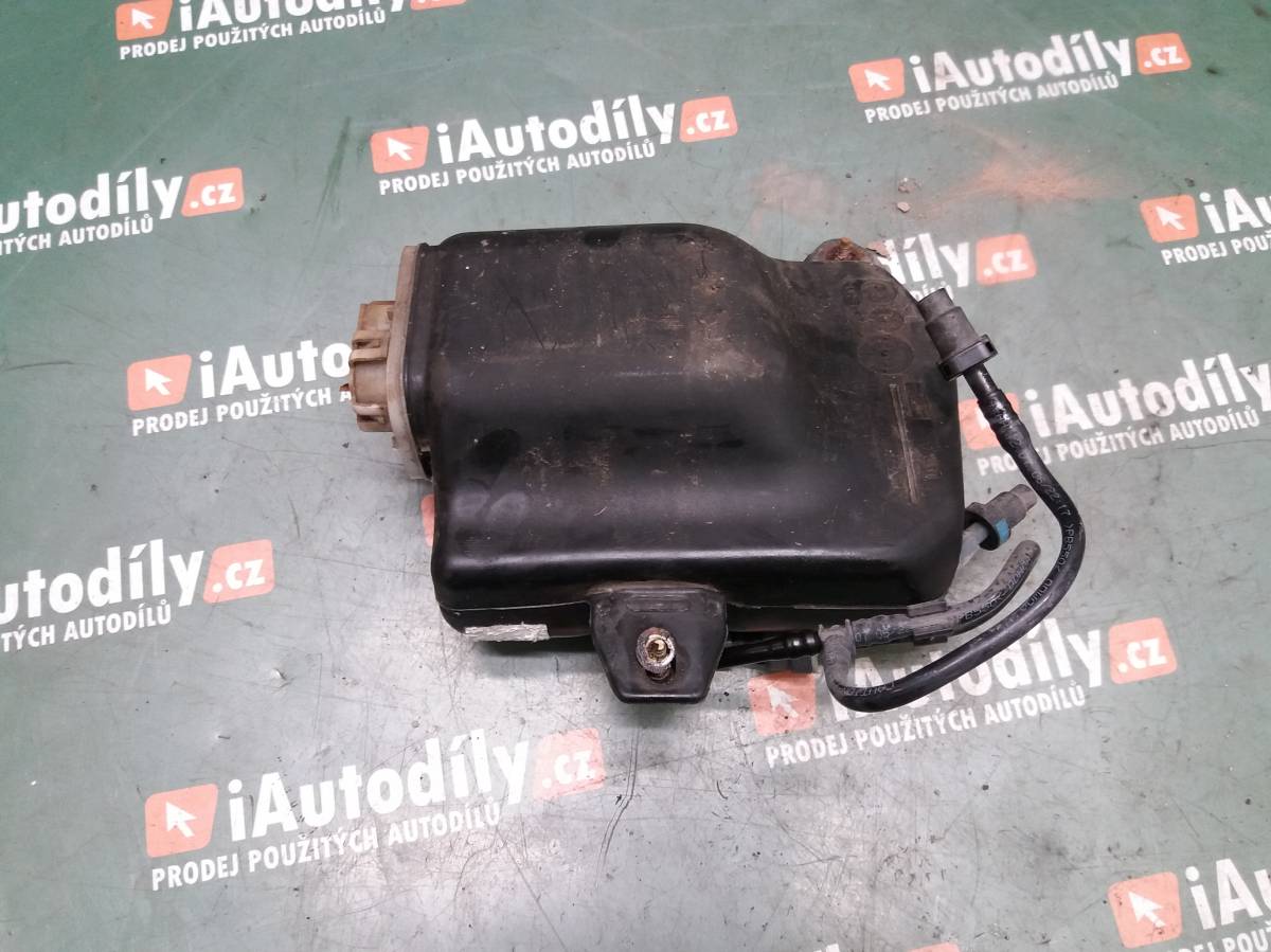 Nádobka na aditivum Ford Focus iAutodily 2