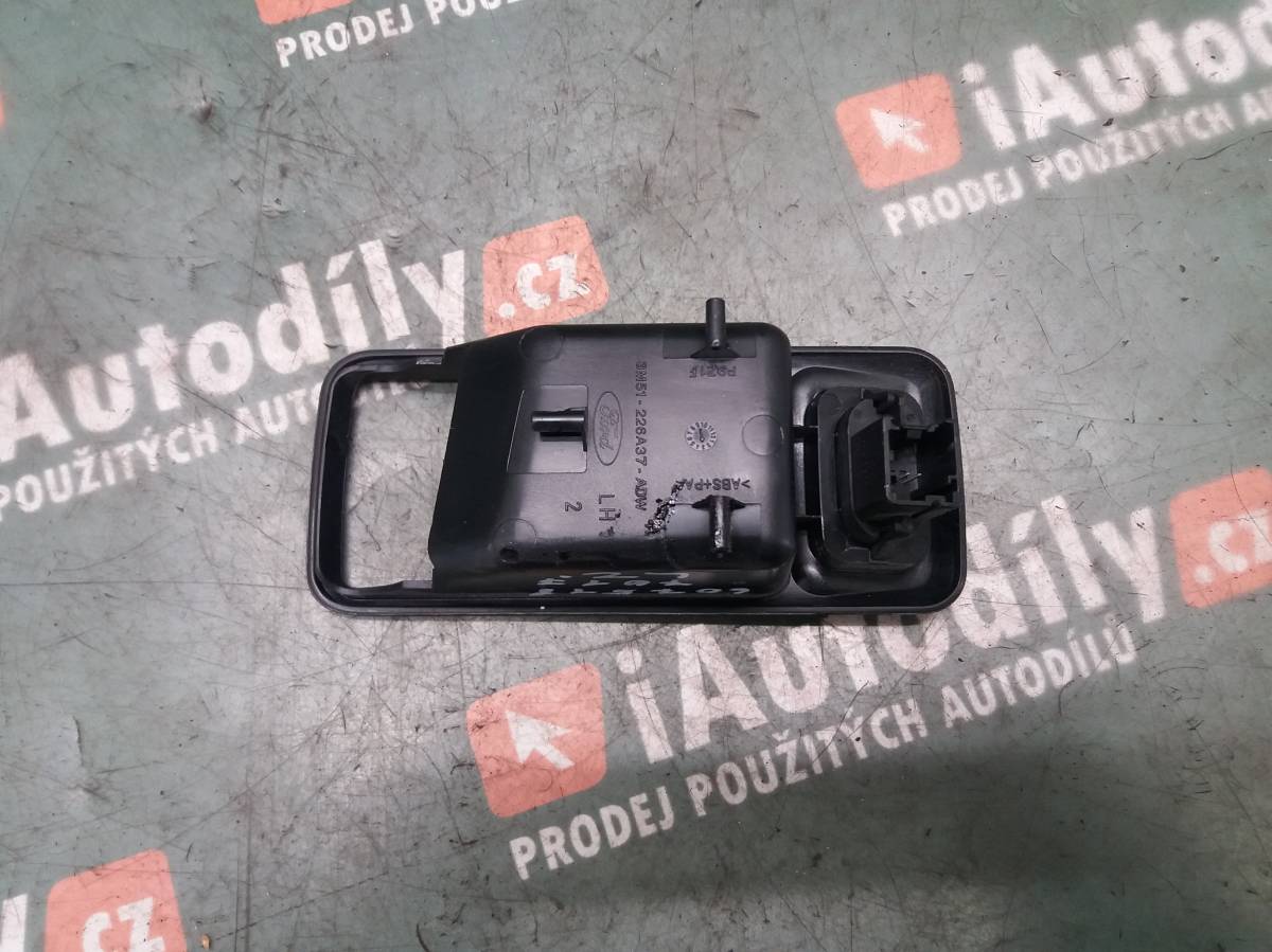 Spínač ovládání oken LZ 3M51-228A37-ADW Ford Focus iAutodily 2