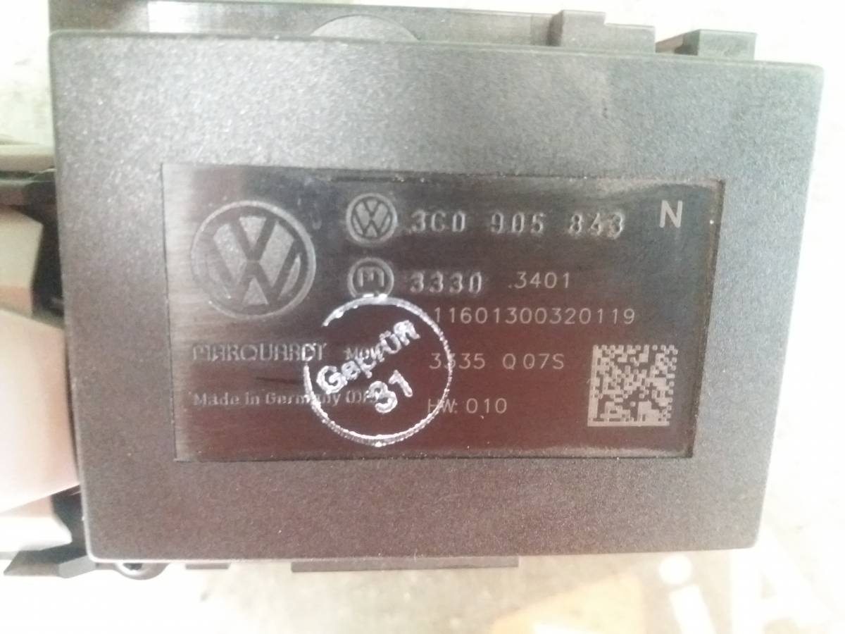Spínací skříňka  Volkswagen Passat iAutodily 2
