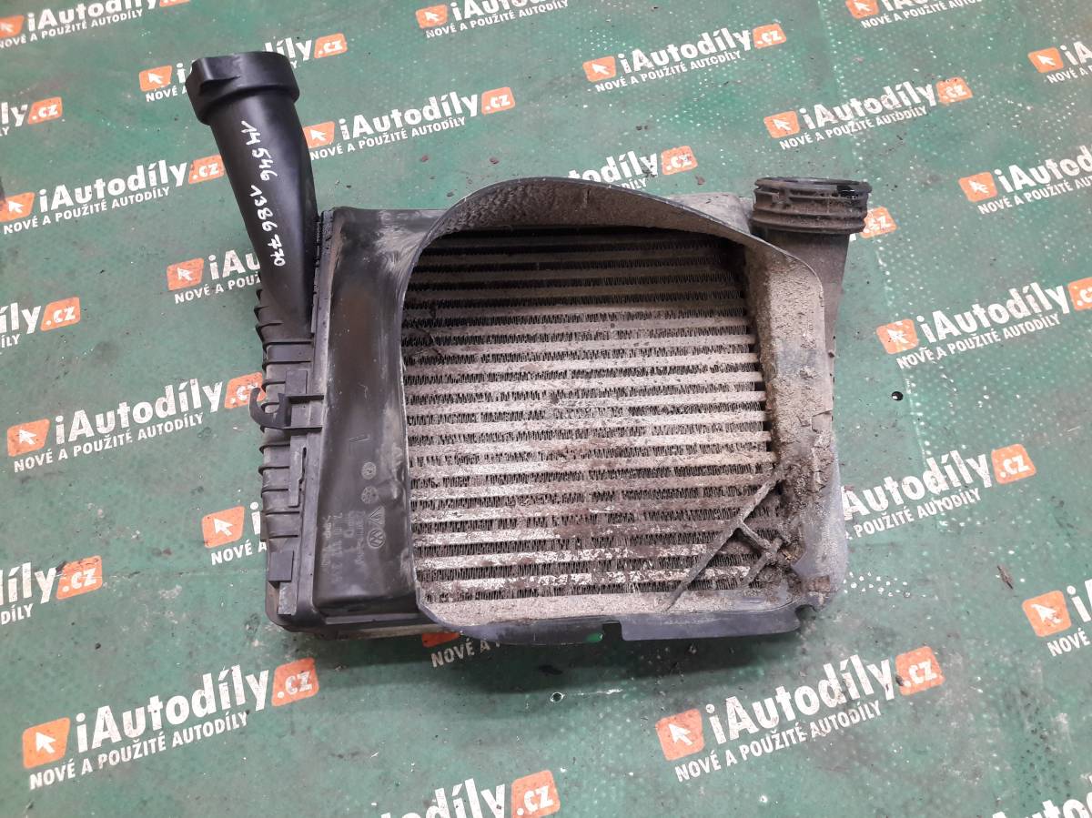 Intercooler  Volkswagen Touareg iAutodily 2